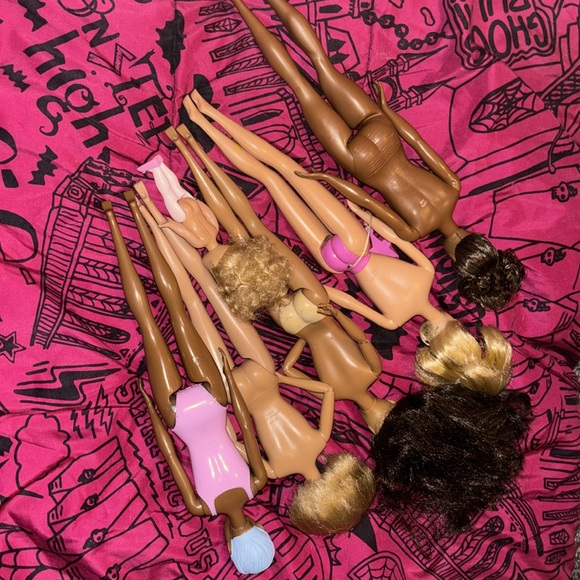 Barbies - BULK - Picture 2 of 2